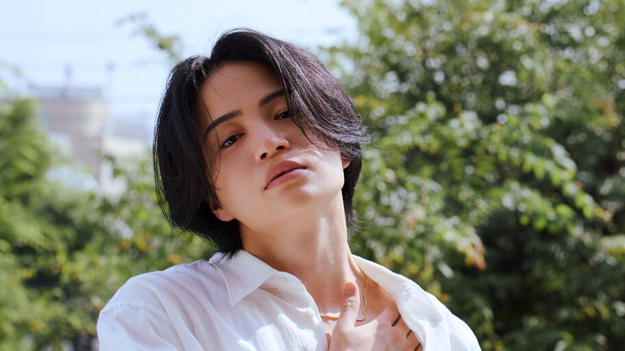 小波津志(PSYCHIC FEVER)が8月5日に発売する初のフォトブック