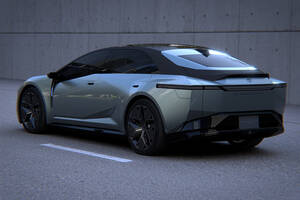 実車「カローラコンセプト」へのリアルな反応…「ショーで一番カッコよかった」「大衆車の域を超えている」。市販版へ期待高まる結果に