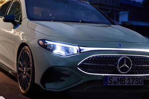 BEV一色のJMSに現れなかった“本命”メルセデス・ベンツ「CLA ハイブリッド」、日本導入は2026年後半か