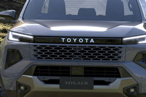 新型「ハイラックス」のデザインに「カッコいい」「迫力がある」と高評価の声…サイズに懸念も国内で一定の人気に？