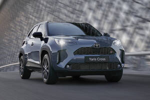 絶好調すぎて受注停止の「ヤリスクロス」。26年2月の改良では10.5インチディスプレイ採用で10万円ほど値上げ【販売店情報】