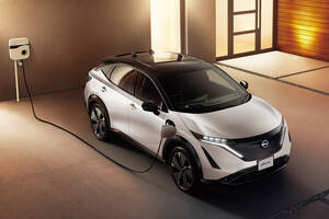 日産「アリア」が改良控え受注停止中。高価格＆SUV化した新型「リーフ」登場では依然厳しい…？