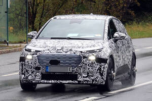 アウディ「Q2」の後継か、それとも新生「A2」か？ 新型「A2 eトロン」プロトタイプを初スクープ！