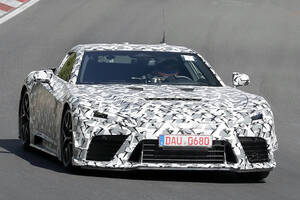 【インテリアが見えた！】新型トヨタ「GTコンセプト」をスクープ！ V8ツインターボ×電動アシスト搭載の次世代スーパースポーツ誕生へ