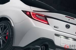【米国】まさかの「パンダトレノ」!? 「AE86」完全再現したトヨタ「GR86」がスゴかった！ 白黒2トーンがカッコいい「TRUENO Edition」どんなモデル？