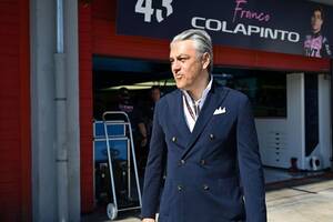 ルノーのルカ・デ・メオCEOが突如辞任。舵取りしてきたアルピーヌF1にも影響およぶ？