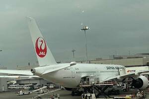 もう“マイル修行”なんていらない!? 年イチで必ず無料航空券が手に入る格安SIM「JALモバイル」がスゴい “旅好き”にはメリットしかないモバイル通信サービスとは