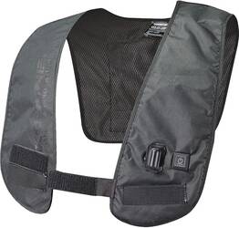 寒風のツーリングでも体はポカポカ。コミネ「エレクトリックライニングベスト EK-101」が快適走行を支える