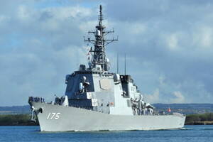 クマの脅威が海自イージス艦にも!?「就役30年のベテラン護衛艦」艦名ゆかりの地での凱旋が急きょ中止に