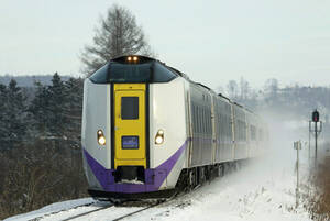 「あ、路盤がない 護岸ごと…」 北海道のJR幹線が被災 復旧の見通したたず