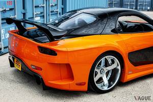 落札価格は1億9000万円！ 映画『ワイルド・スピードX3 TOKYO DRIFT』に登場したマツダ「RX-7」が英国オークションに登場 ハンの愛車“セブン”に注目が集まる理由とは
