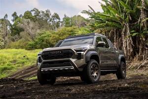 【政府もヤケクソ】トランプ関税の対応で奇策爆誕!? 米で生産した日本車を“大量逆輸入”は実際アリなのか