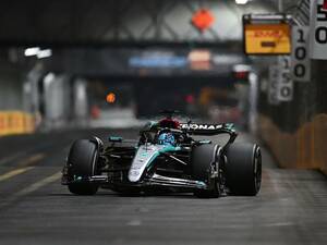 F1第22戦、ラッセルが今季2勝目、フェルスタペンは5位入賞で4年連続チャンピオンを確定【ラスベガスGP 決勝】