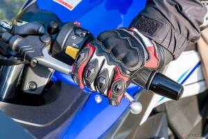 発進時だけじゃない!? 上級ライダーは使いこなしている!! クラッチ付きバイクの必須操作「半クラ」とは？