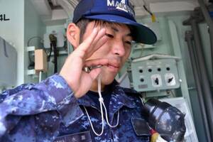 護衛艦でたま～に聞こえる「ピー」音のナゾ 実は何種類も音色がある!? どう鳴らしているのか