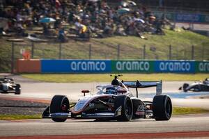 タイ出身イントラフヴァサックが初優勝！｜FIA F3シルバーストン スプリントレース