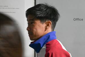 “映画のような逆転劇”の裏で——スバルBRZを襲った残酷な運命。優勝目前でストップの井口卓人「今日のはちょっと……キツいです」｜スーパーGT第2戦