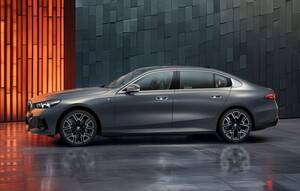 ロングホイールベース化で後席が７シリーズ並！　BMW ５シリーズ 「i5 eDrive35L」と「525Li」に「Exclusive M Sport」を追加