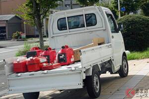 全国警察に配備された「軽トラ」、一体どのように使われている？ 警察庁に聞いてみた 悪路や狭い道もOKでたくさんの荷物を運べる“便利な警察車両”に期待高まる