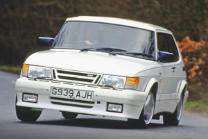 サーブ900 ターボ　英国版中古車ガイド　ターボを普及した北欧の名車