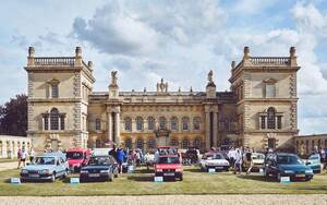 「平凡車」の祭典？　地味だけど珍しいクルマも登場　英国の奇妙な自動車イベント