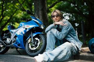 俳優・駒木根葵汰の「今、気になるバイクに乗りたい！」──Vol.2 スズキGSX-R125 ABS