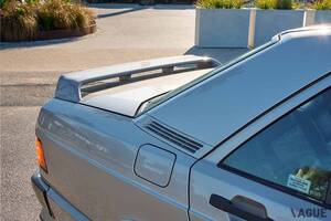 故アイルトン・セナが愛した「190E」がオークションに登場 新車購入後にドイツの工場から英国の自宅までセナが運転して帰ったという“ホモロゲモデル”の現在の価値とは