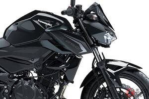 カワサキの250ccスーパーネイキッド最新モデル！ 「Z250」2026年モデルを11月に発売 精悍さを引き立てる新色採用