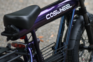短時間充電で最大120km走行！ アカリエの人気“電動アシスト自転車”をベースにした50台限定のプレミアムモデル「アイオライト」の魅力とは