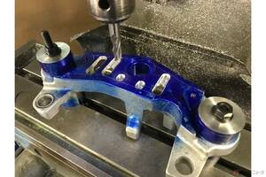 カスタムや加工整備をスムーズにするとっておきのスペシャルツール!! 「治具＝jig」とは？