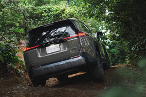 “トヨタ初採用”多数の新型『RAV4』発売。まずはZとアドベンチャーがデビュー、450万円から