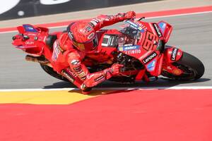 アラゴンGP初日、マルク・マルケス盤石トップタイム。弟アレックスが食らいつく｜MotoGPプラクティス