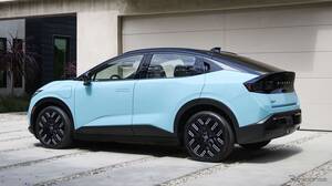日産『リーフ』新型発売にスタンバイ、家庭用充電器や太陽光パネル設置支援、米国でサービス開始へ