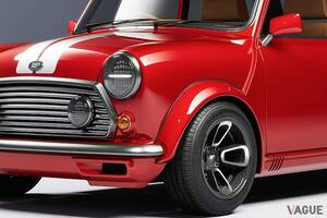 “英国の名車”がアストンのカーデザイナーの手で現代に蘇る！ クラシックミニ最新レストモッド「ウッド＆ピケット・ミニ」の魅力とは