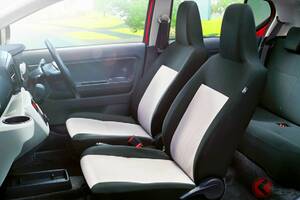 新車144万円！ トヨタ最新「“4WD”セダン」に注目！ 全長3.4mちいさなボディに「専用エクステリア」＆上質“ツートン内装”採用！ 「リッター23キロ超え」の低燃費も魅力の「ピクシス エポック」最高級モデルとは？