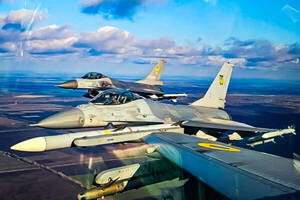ロシアの攻撃阻止 ウクライナのF-16が“敵航空機”を撃墜する「コックピット視点」映像公開される かなり珍しい？