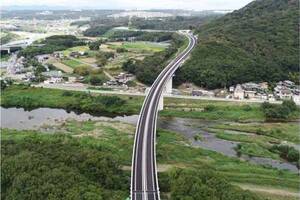 無料＆信号なしの「ミニ南北軸」30日全線開通！ 東播磨道が山陽道の向こう側へ