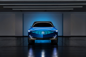 世界中からヴィンテージカーやクラッシックカーが集まる祭典で華々しくお披露目！ ホンダ「Acura Precision EV Concept」を世界初公開