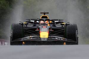 雨に見舞われたスパ2日目、各車満足に周回できず……フェルスタッペンが最速。角田裕毅は15番手｜F1ベルギーGPフリー走行3回目
