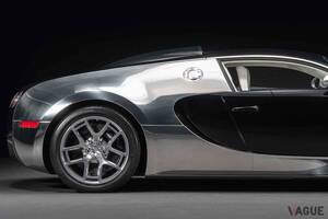 中東向けにわずか5台が限定生産された“史上最速のスーパーカー”がオークション登場 予想価格は3億円超え 15年前に登場した最高時速400キロの「スゴいブガッティ」とは