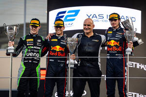 【追記】レッドブル育成のリンドブラッドが今季3勝目。カンポスがチームタイトル争いに望みを繋ぐ／FIA F2第14戦レース1