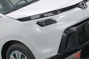 【中国】ホンダ新型「フィット」の“斬新顔”に反響集まる！ 「2段ヘッドライトがカッコイイ」「シャープな顔つきが高級感ある」「個性が薄れちゃった」の声も！ 大人気「コンパクトカー」情報公開！
