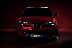 アルファロメオのコンパクトSUV「ジュニア」：国内導入は6月24日に決定！【先行ティザーサイトの公開がスタート】