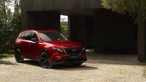 より大きく、より広く、より高級感を増して生まれ変わった「マツダ CX-5」が欧州から販売開始