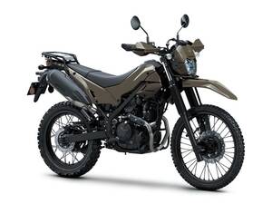 【カワサキ】無骨なブラックアウトスタイルが映える「KLX230 DF」を9/15に発売