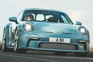 公道で満ちるポルシェ911 S/T　サーキットで光るアイオニック5 N　英編集部の2024年に「1番好き」な1台！（3）