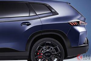 740馬力超え！ 全長5.1mサイズの新「スポーティSUV」登場！  迫力顔＆高性能な「V8ツインターボ」搭載！ BMW M史上最強の「XM」とは
