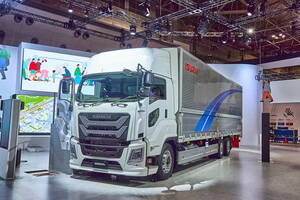 【いすゞギガ&エルガEV】環境性能、安全性、そして社会的使命を兼ね備えた2台！未来を明確に示す #JMS2025