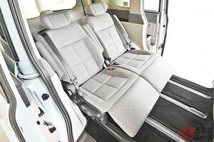 ホンダの「快適“7人乗り”3列シートミニバン」がスゴい！ 精悍「すっかりデザイン」に「らくらく後席」がついた！ デビュー半年が経過した「ステップワゴン“AIR EX”」販売店の反響とは