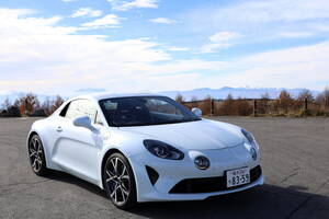 電動化前夜に、アルピーヌA110でアルプスを走る【日本版編集長コラム#58】